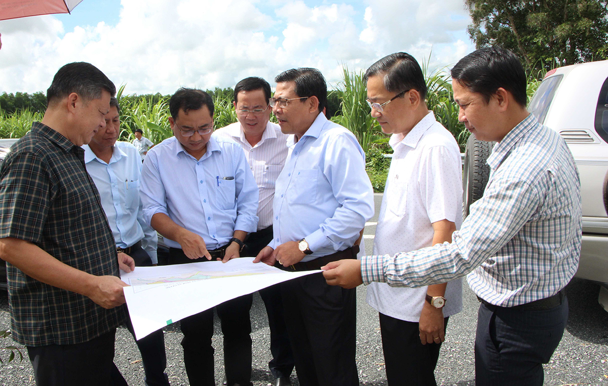 Lãnh đạo tỉnh An Giang và tỉnh Kiên Giang khảo sát, nghiên cứu đề xuất đầu tư xây dựng tuyến đường kết nối TP. Long Xuyên - TP. Rạch Giá
